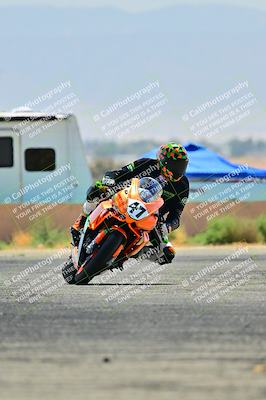 media/Aug-25-2024-2WTD (Sun) [[4221c16924]]/B Group/Session 5-Turns 1 2 and Grid/